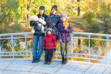 Осенняя семейная фотосессия в Александровском парке в Пушкине