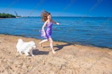 Летняя фотосессия с собаками на берегу Финского залива