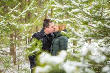 Зимняя lovestory фотосессия в лесу и на берегу Финского залива