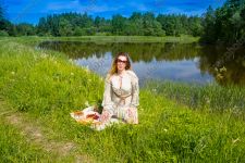 Летняя фотосессия с пикником на природе