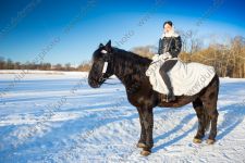 Конная фотосессия в зимнем парке